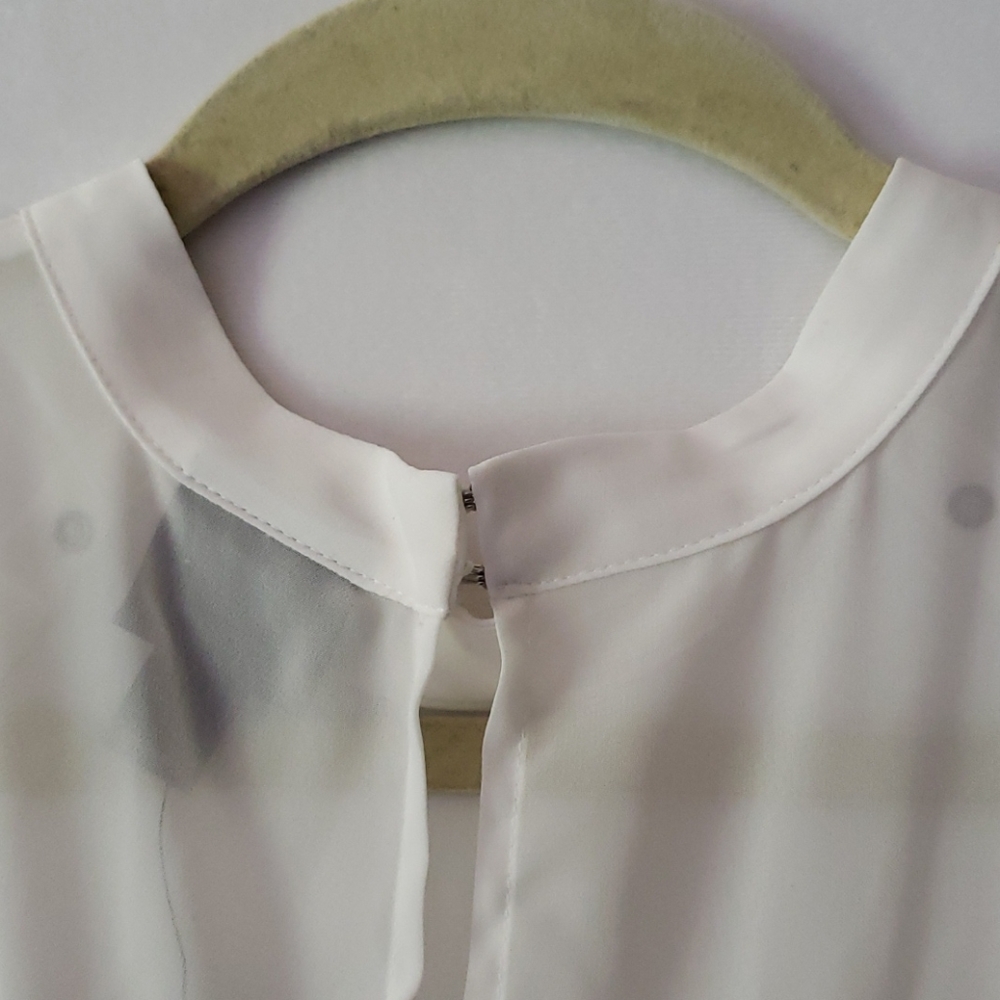 Women's Worthington Petite Cream Flowy Top NWT - Picture 4 of 7